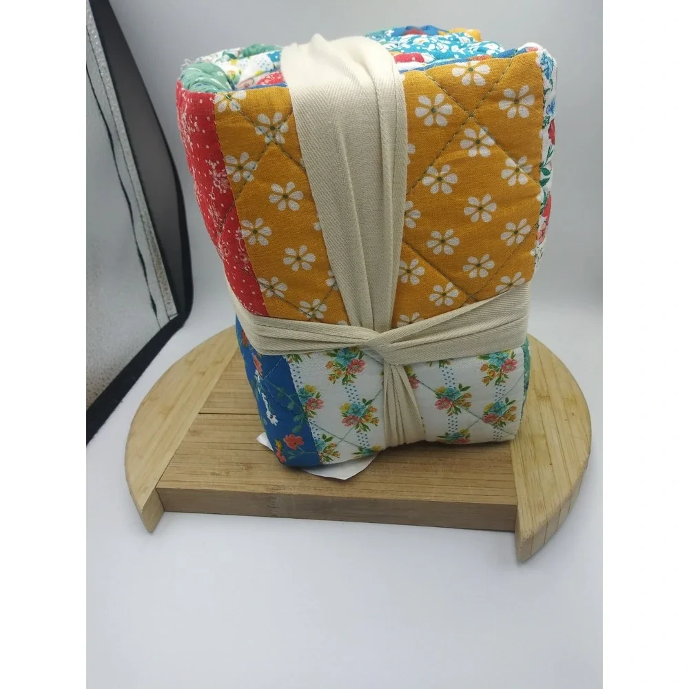 The Pioneer Woman Floral Patch 2-Piece‎ Quilt Sham Set, King, Multi